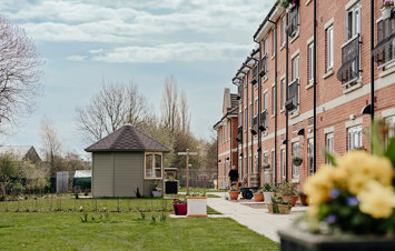 HN Thecuttings 140422 4