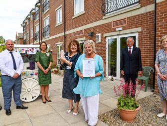 Queens Award 1 Scaled E1622733631216